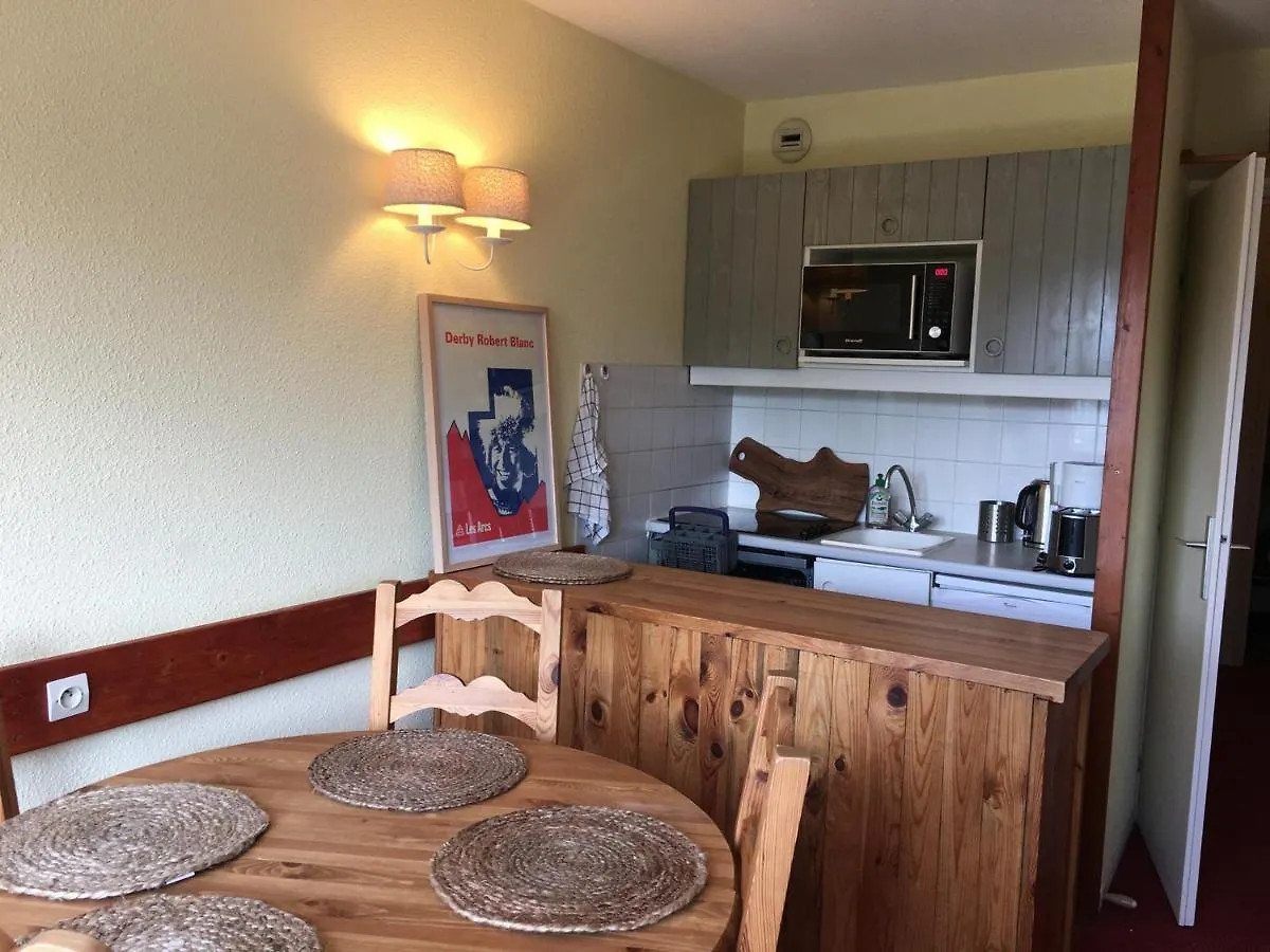 Appartement Au Calme Avec Balcon Et Wifi Gratuit - Fr-1-346-520 Les Arcs  France